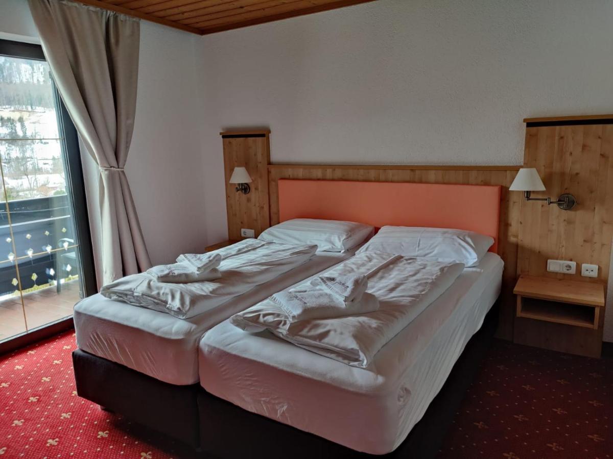 Hotel Lindwurm Bad Goisern Ngoại thất bức ảnh